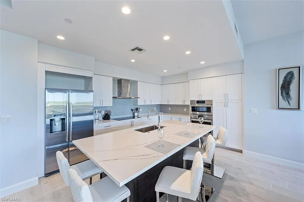 2 bed, 2.5 bath, 1692 sqft, $15,000 — Photo 4