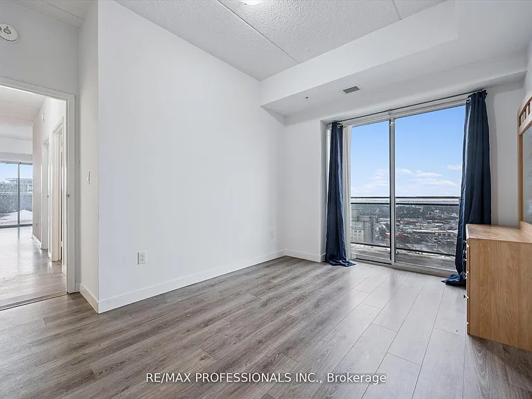 318 Spruce St #2103 — Photo 19