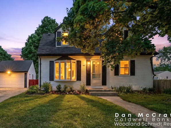 1401 Sibley St, Lowell, MI 49331