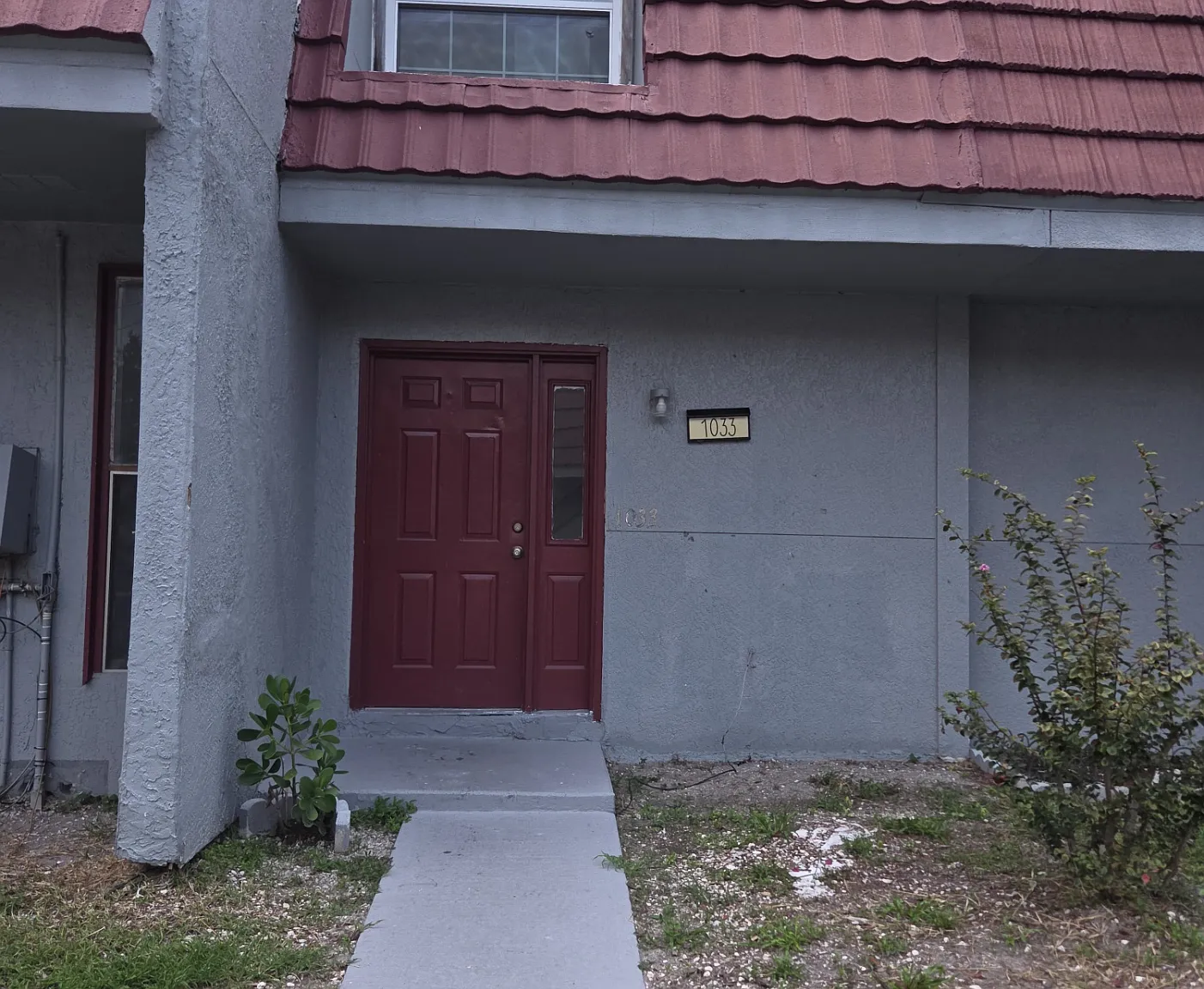 2 bed, 1.5 bath, 1200 sqft, $1,400 — Photo 1