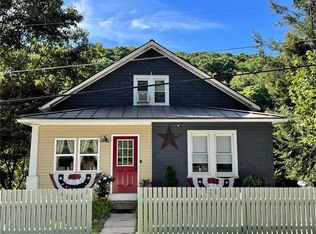 1560 Forest Inn Rd, Palmerton, PA 18071