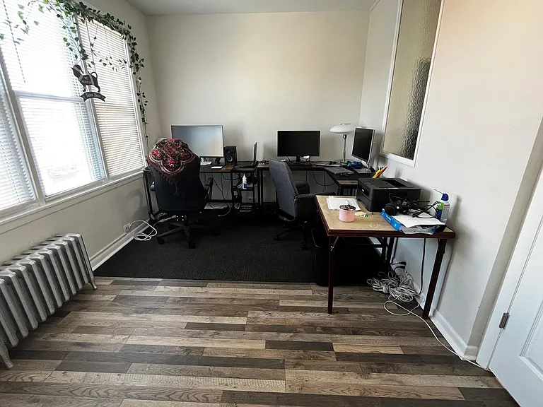1514 W Wilson Ave #3R — Photo 4