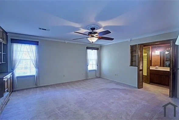16318 Southampton Dr — Photo 13
