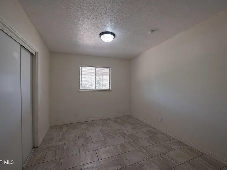 3329 Running Deer Dr — Photo 9