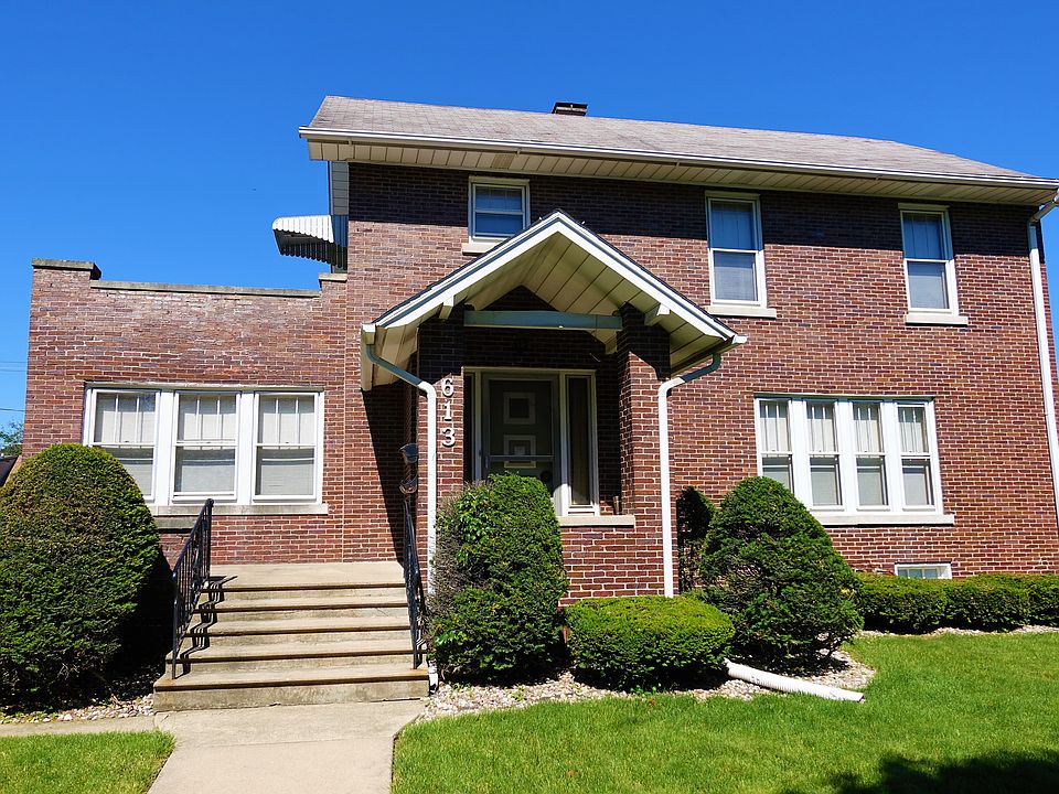1st image of 613 N William St