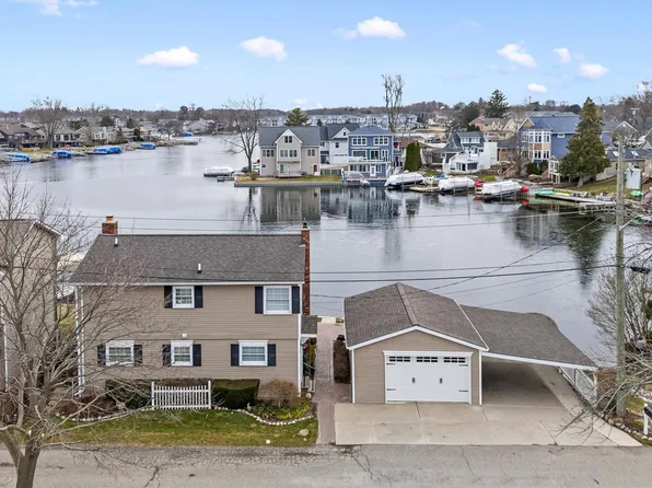 231 Oconnor St, Lake Orion, MI 48362