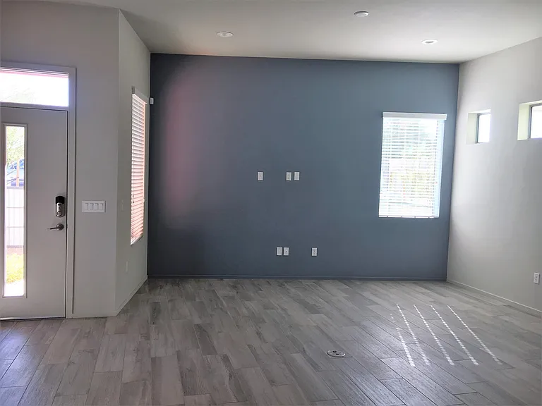 982 E Park Modern Dr — Photo 21