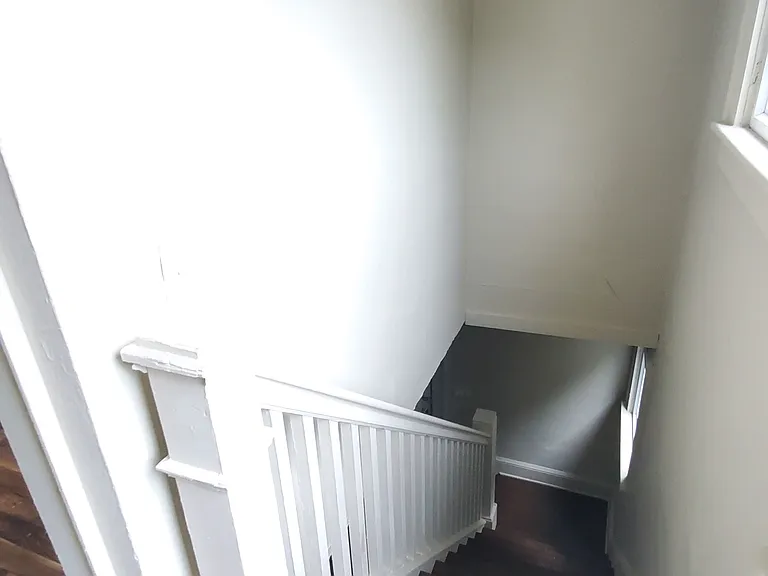 1713 Bluefield Ave — Photo 14