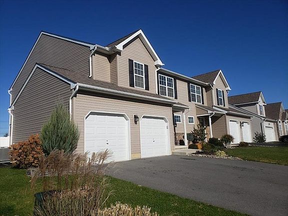 4th image of 932 Graystone Cir