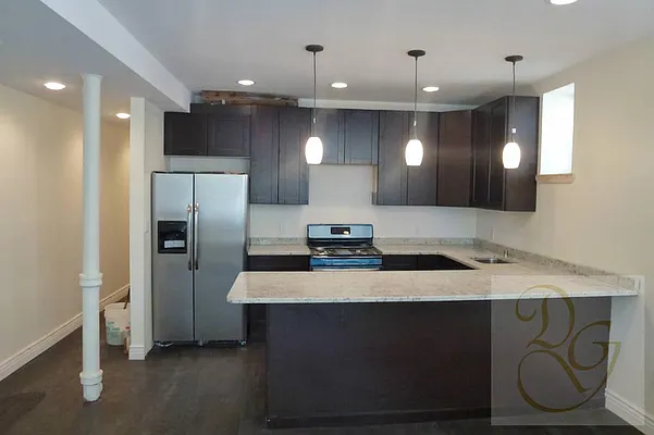 Rented by Dorsa Group | media 16