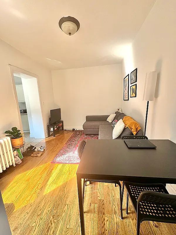 Building Photo - 1235 1st Ave #18