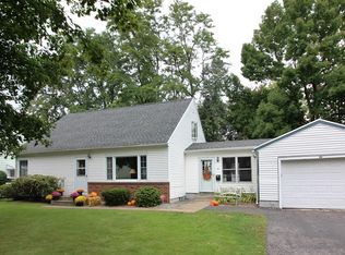 80 Marsden Rd, Rochester, NY 14609