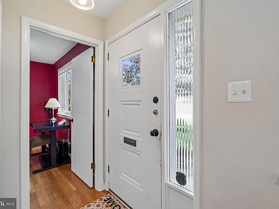 3rd image of 8429 Farrell Dr