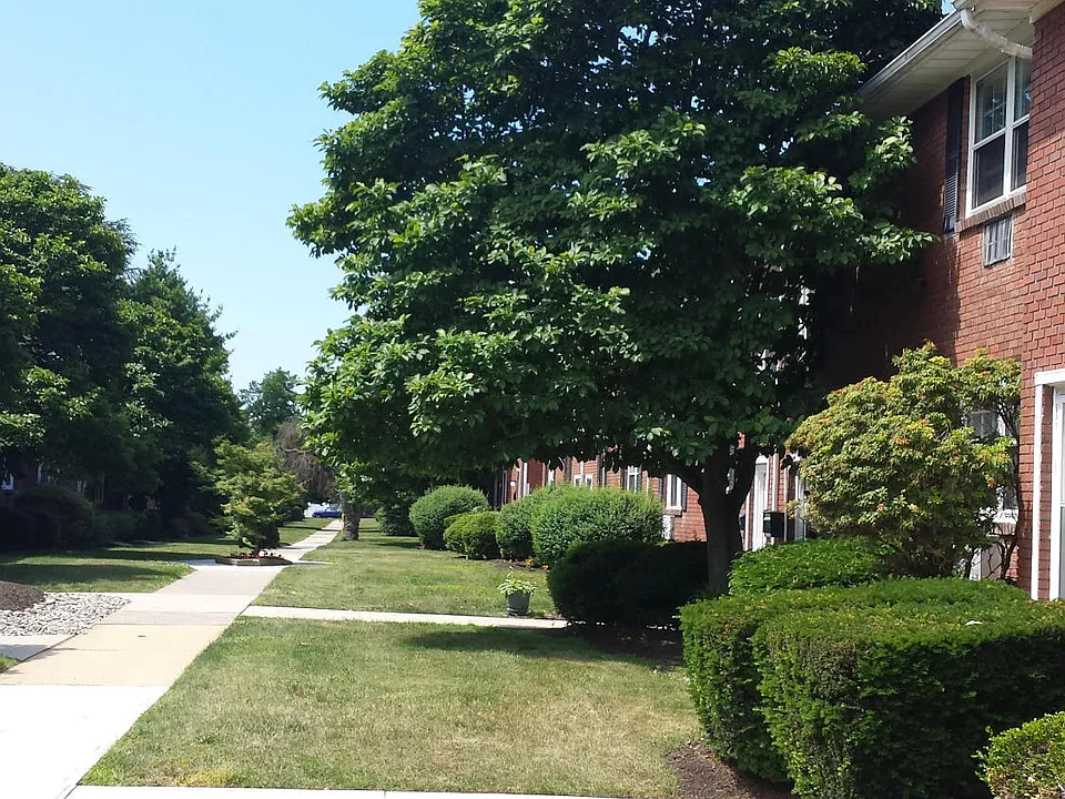 364 Westwood Ave #47