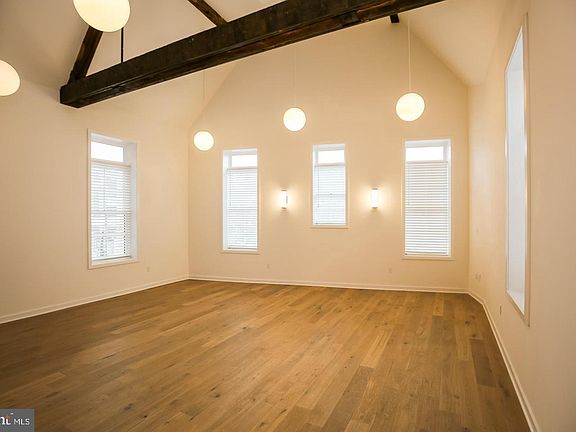 3rd image of 1416 Frankford Ave #202