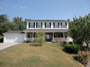 356 Fox Hunters Ct, Powell, TN 37849