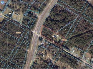 10 Bluff Springs Rd, Century, FL 32535