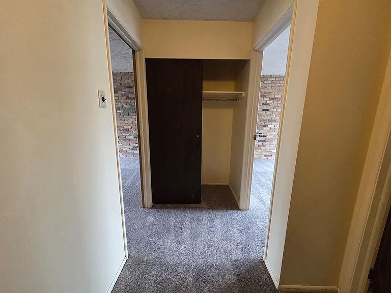 1165 Edgewood Dr — Photo 30