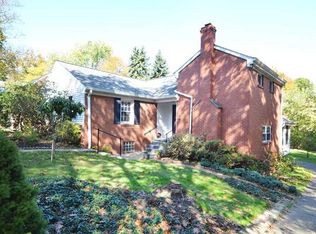 329 McIntosh Dr, Coraopolis, PA 15108