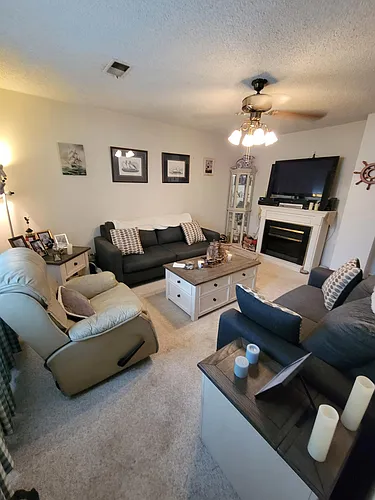995 S Miller Way Photo 1