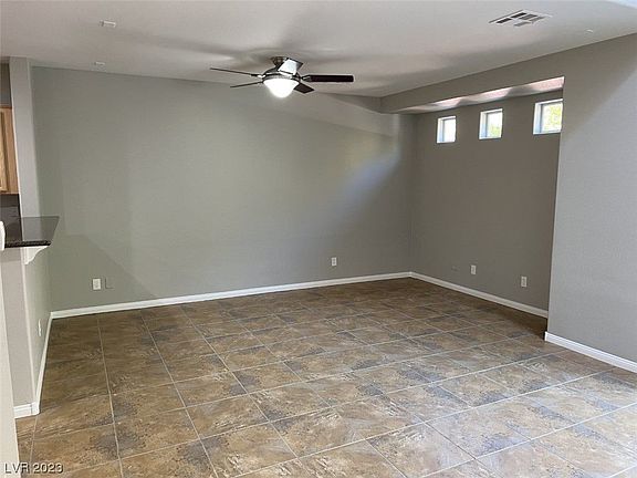 5th image of 9284 Aspen Shadow St