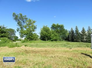 1489 Fox River Dr, De Pere, WI 54115