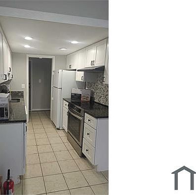 3rd image of 2226 Castle Rock Sq APT 11C