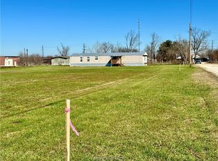 522 Park St, Franklin, TX 77856