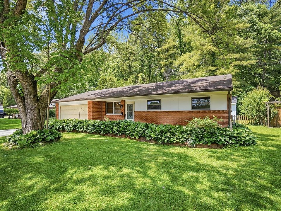 1st image of 160 Belair Cir