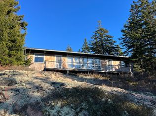 153 Summer Harbor Rd, Gouldsboro, ME 04607