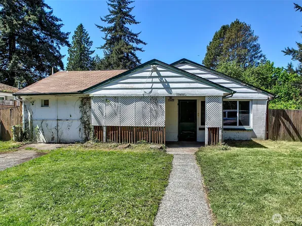 11033 15th Avenue NE, Seattle, WA 98125