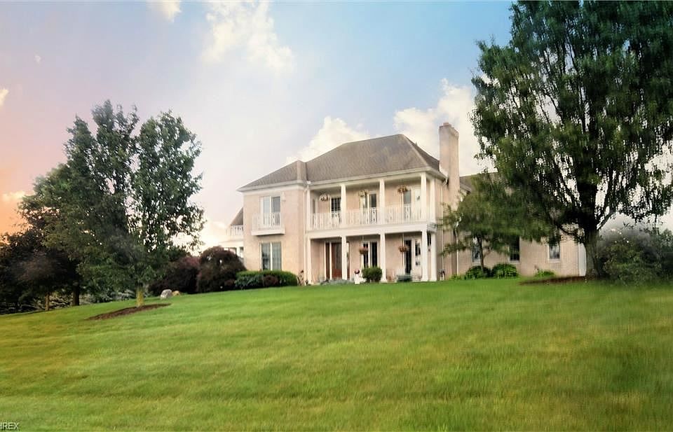 1st image of 1552 Lantern Hill Dr