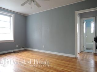 30-81 54th St #6B, Woodside, NY 11377