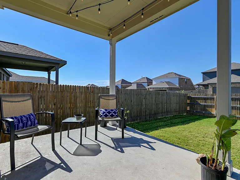 1349 Eagle Ray St — Photo 23