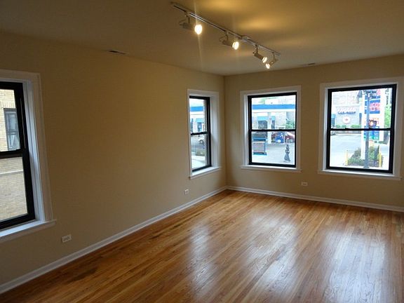 4th image of 2801-05 W Lawrence Ave #2803-A2N