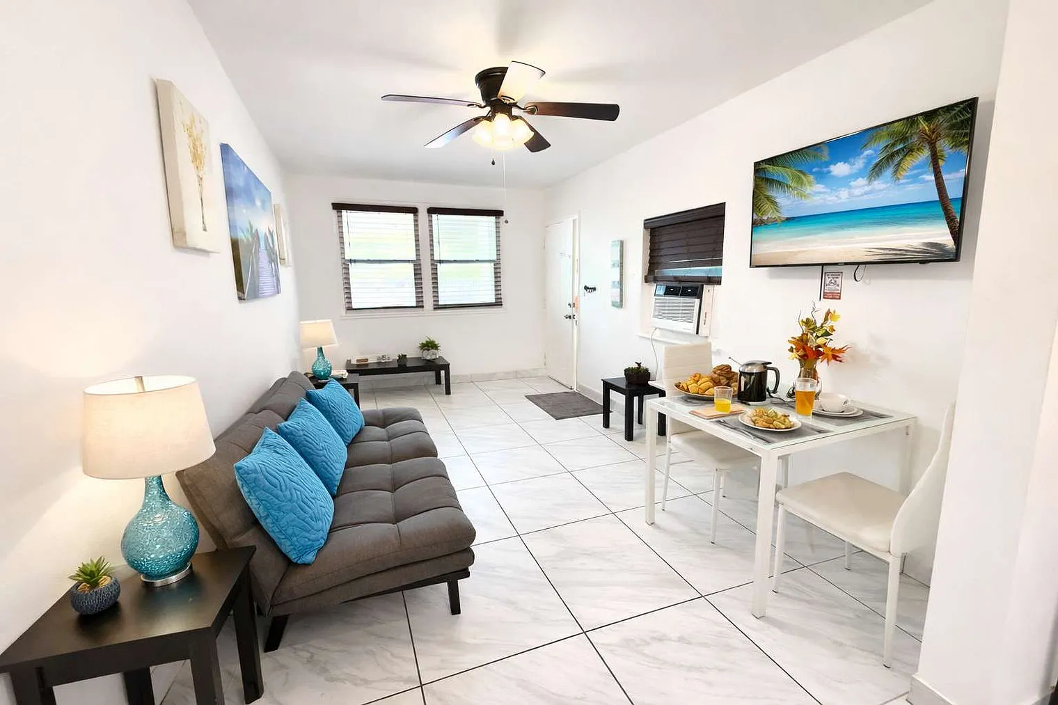1 bed, 1.0 bath, 645 sqft, $2,717 — Photo 1