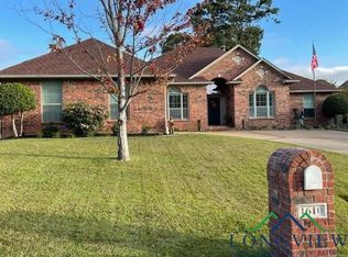 1610 Doral Dr, Longview, TX 75605