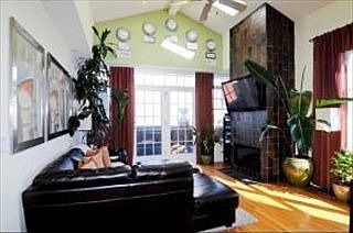 1st image of 827 W Bradley Pl APT 4E