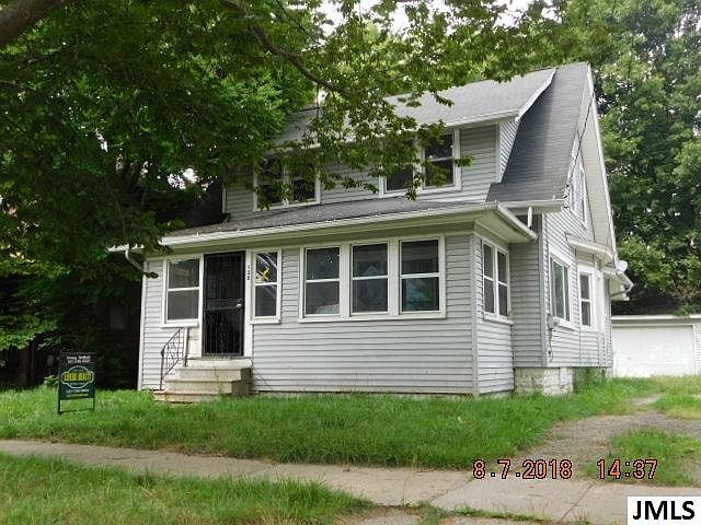 1st image of 138 W Euclid Ave