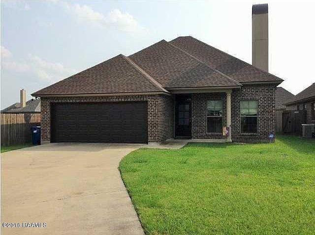 1st image of 210 Creekside Dr