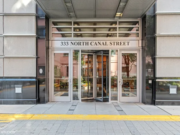 333 N Canal St APT 2606, Chicago, IL 60606