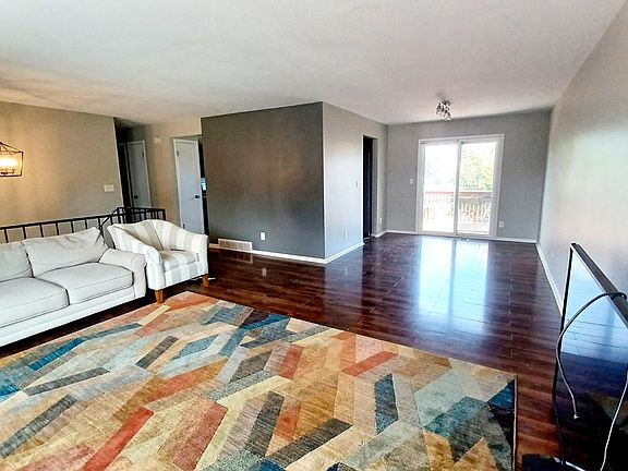 2nd image of 6585 Flintridge Dr