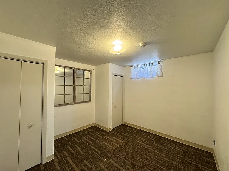 2745 W Archer Pl — Photo 22