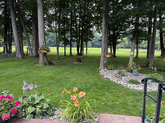 4th image of 2840 S Townline Rd