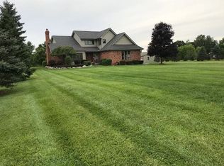 1207 Mackie Rd, Almont, MI 48003