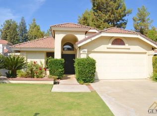 513 Berwick St, Bakersfield, CA
