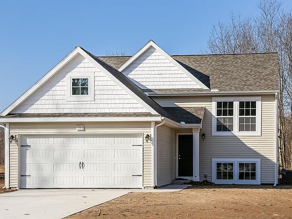 2nd image of 11947 Wooddyke Dr NE
