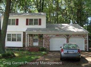 49 Gainsborough Pl, Newport News, VA 23608