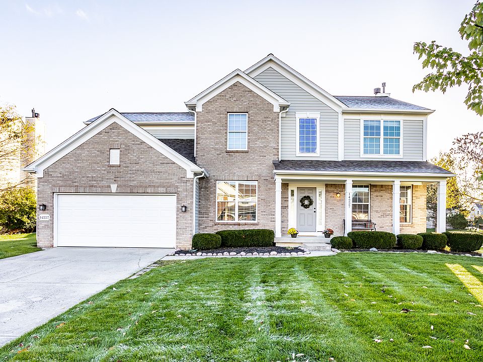 1st image of 14227 Autumn Woods Dr