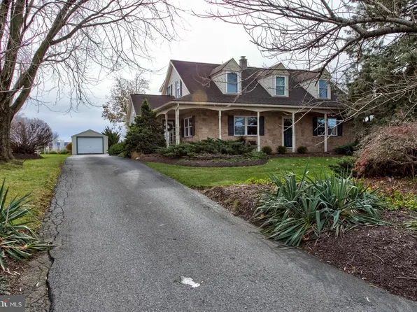 5582 Old Philadelphia Pike, Gap, PA 17527